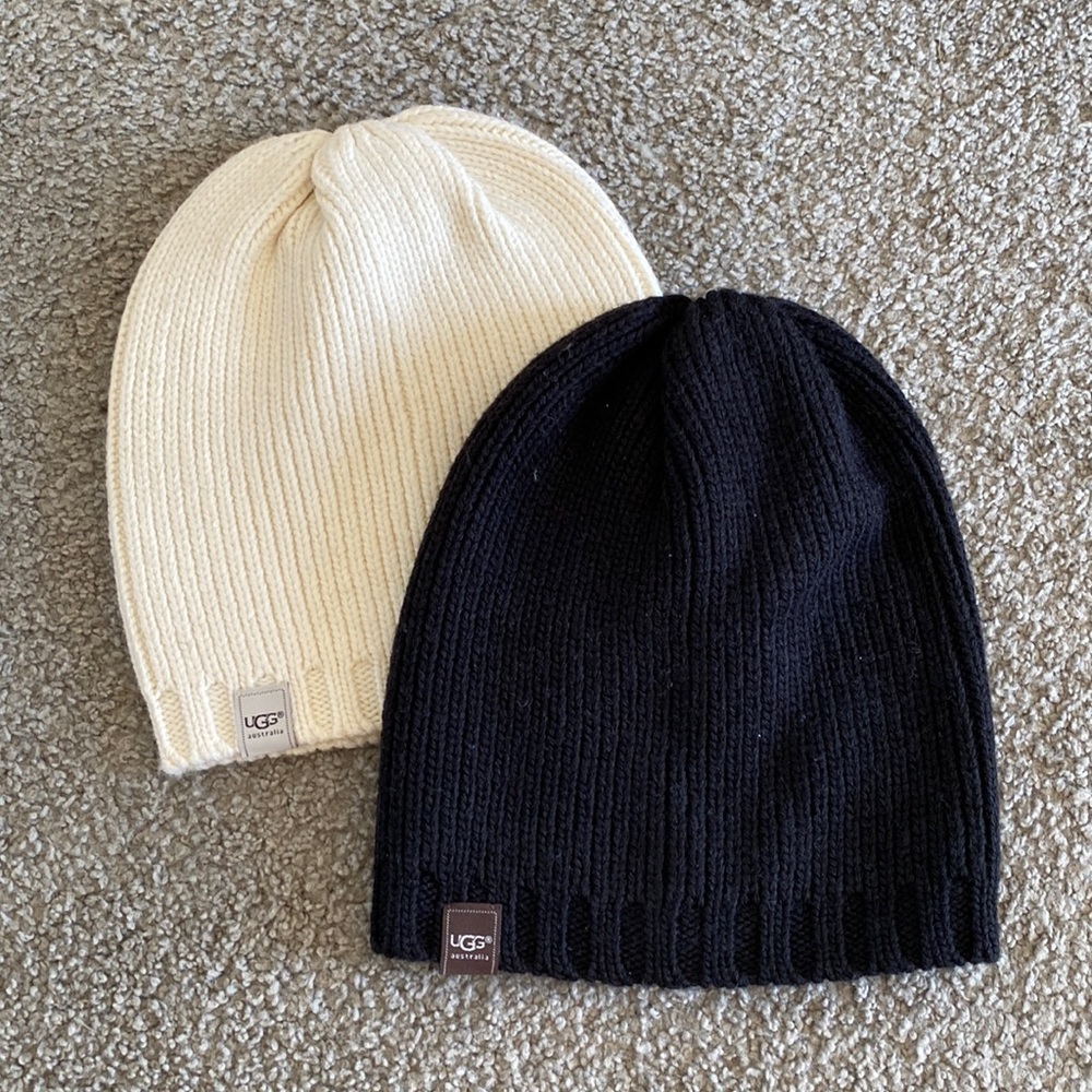 Set of 2 UGG beanies
